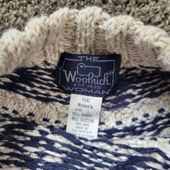 Woolrich Vintage Embroidered Sweater Long Sleeve Maple Leaves Women’s Size Large - Picture 3 of 5